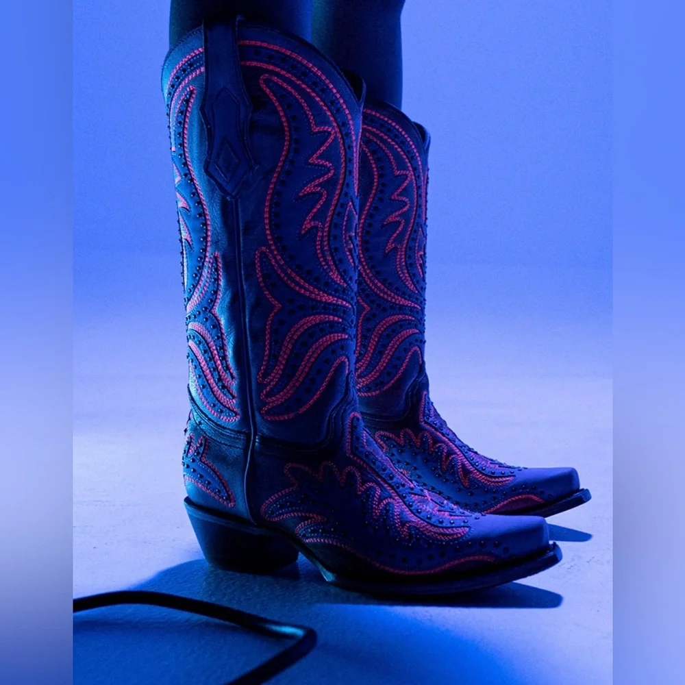 PINK FLUORESCENT EMBROIDERY AND STUDS SNIP TOE COWBOY BOOT - Picture 5 of 6